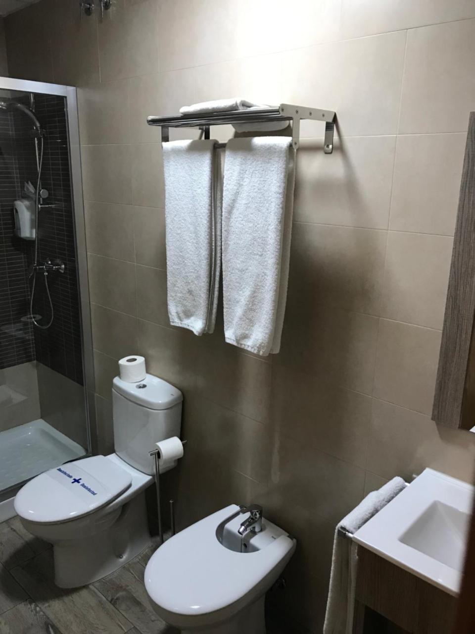 Hostal Los Encinares Вильянуэва-де-Кордова Экстерьер фото