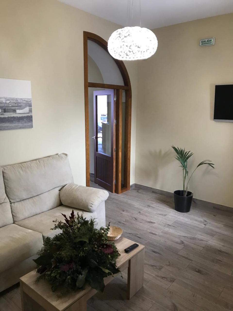 Hostal Los Encinares Вильянуэва-де-Кордова Экстерьер фото